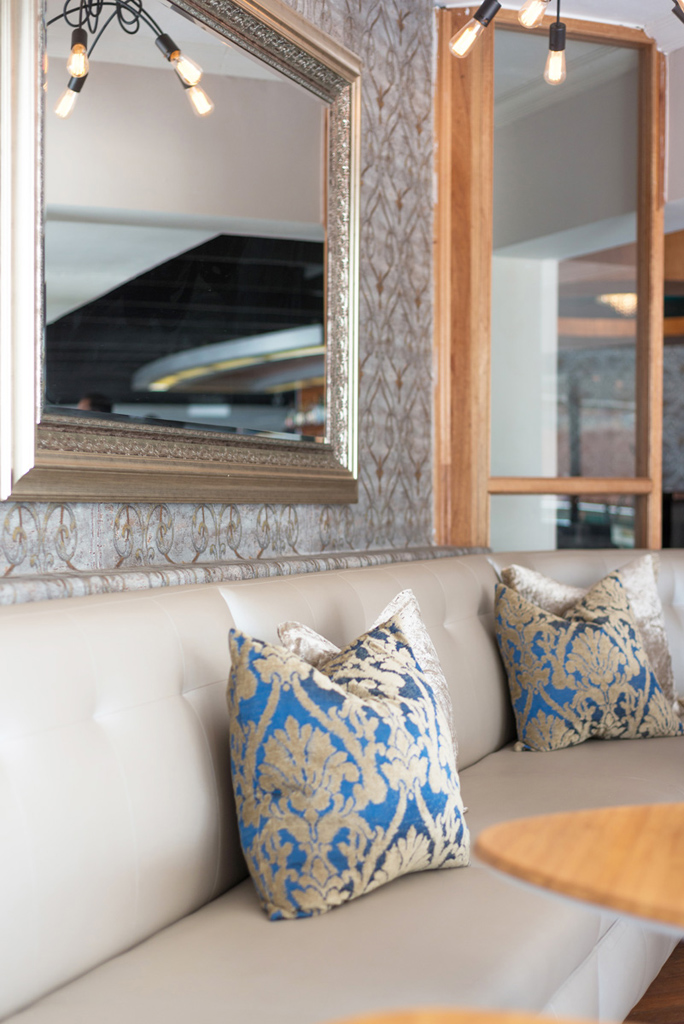 PROJECT GIN BAR - Carné Interior Design